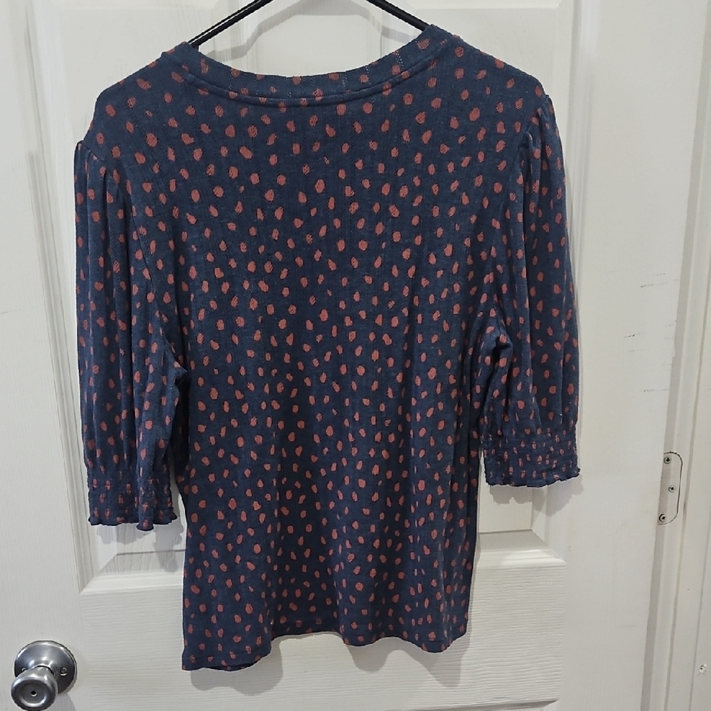 Luck Brand‎ Women's Navy and Tan Polka Dot Top Size Large - Picture 4 of 4